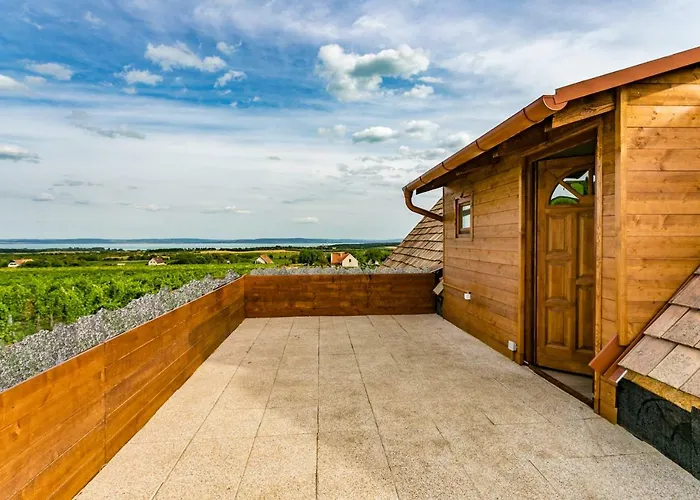 Birtok Kései Szüret Apartman